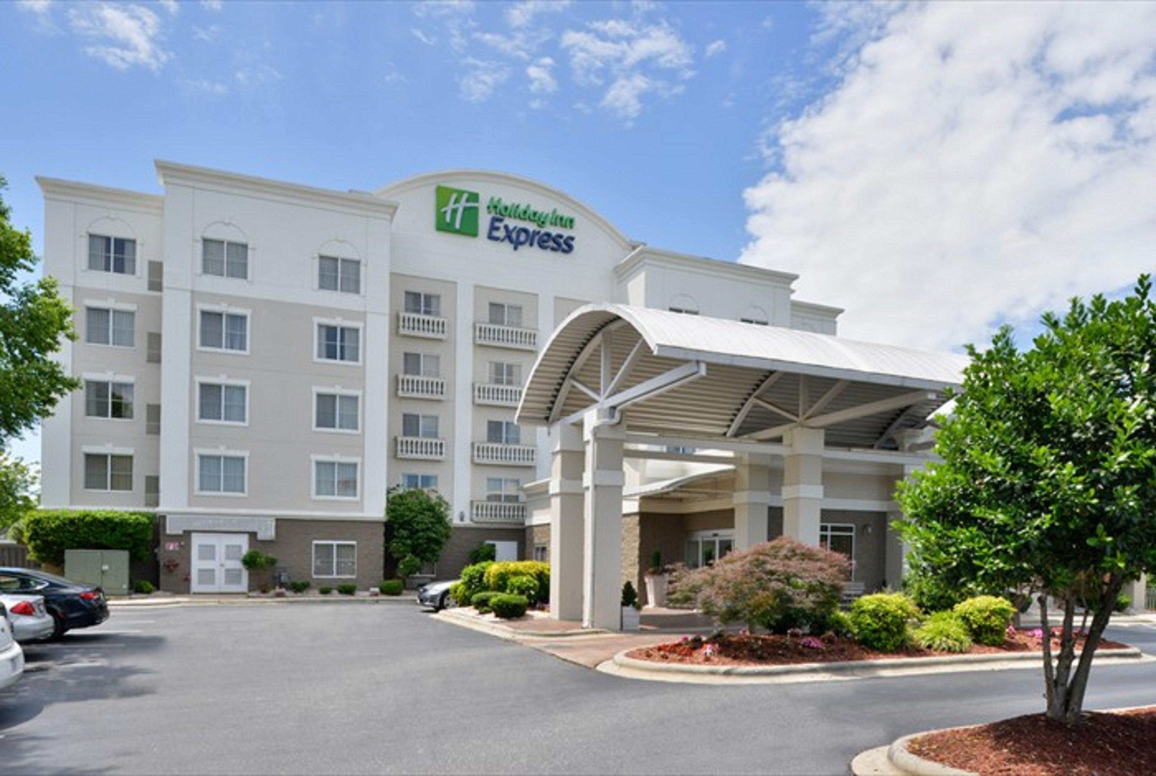 Holiday Inn Express Hotel & Suites Mooresville - Lake Norman, An Ihg Hotel Exterior photo